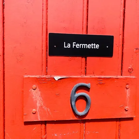 La Fermette A - Zen, Lit Double Avec Grand Bureau Donnant Sur Cour Au Carre Achicourt